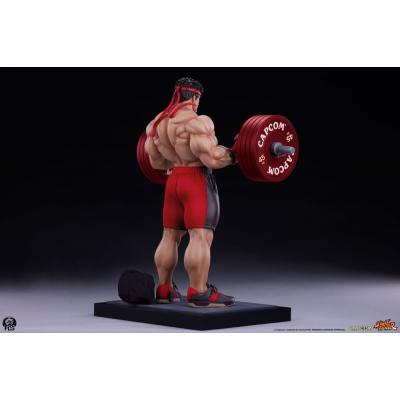 Street Fighter Estatua Premier Series 1/4 Ryu: Powerlifting 53 cm