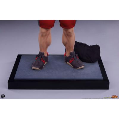 Street Fighter Estatua Premier Series 1/4 Ryu: Powerlifting 53 cm