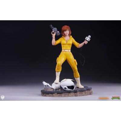Tortugas Ninja Estatua Premier Series 1/4 April O'Neil 46 cm