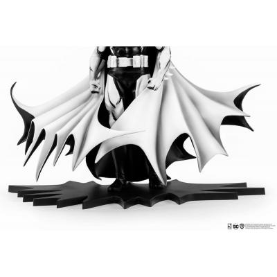 Batman PX Estatua PVC 1/8 SDCC 2024 Batman Black & White Version 27 cm