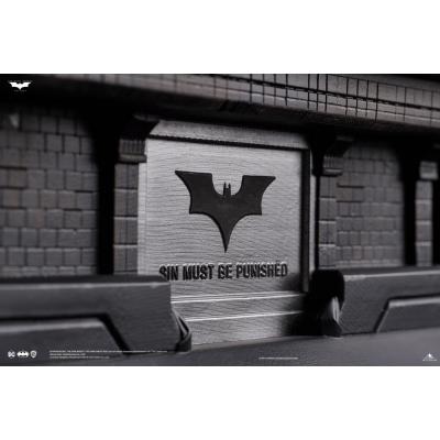 The Dark Knight Busto 1/1 The Joker (Police Uniform) 87 cm