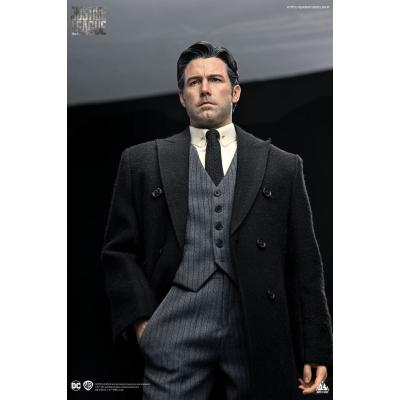 Justice League Estatua 1/4 Bruce Wayne (Ben Affleck) 51 cm
