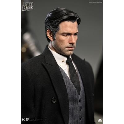 Justice League Estatua 1/4 Bruce Wayne (Ben Affleck) 51 cm