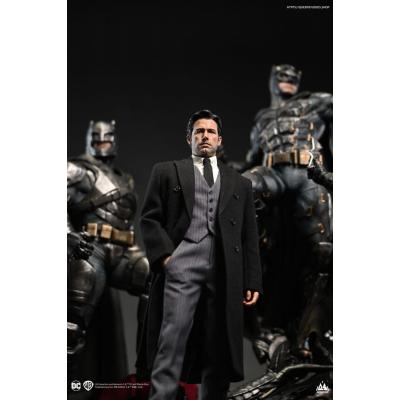 Justice League Estatua 1/4 Bruce Wayne (Ben Affleck) 51 cm