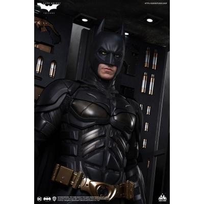 The Dark Knight Estatua tamaño real Batman Ultimate Edition 207 cm