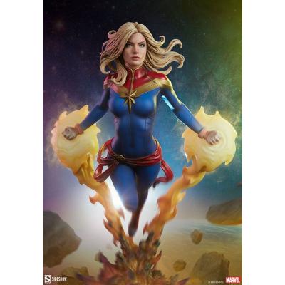 Marvel Estatua Premium Format Captain Marvel 60 cm