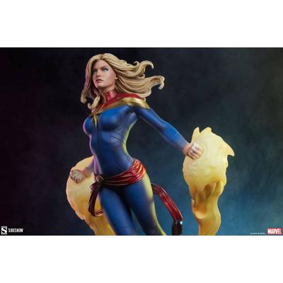 Marvel Estatua Premium Format Captain Marvel 60 cm