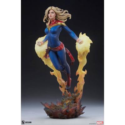 Marvel Estatua Premium Format Captain Marvel 60 cm