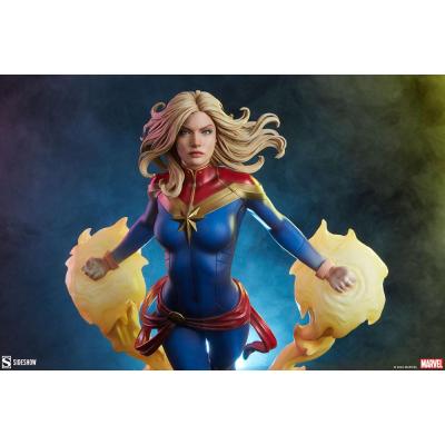 Marvel Estatua Premium Format Captain Marvel 60 cm