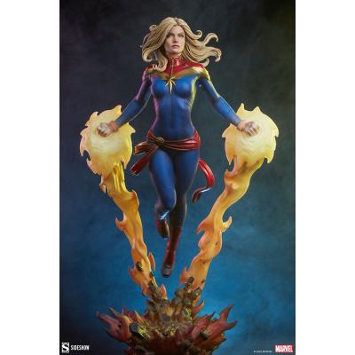 Marvel Estatua Premium Format Captain Marvel 60 cm