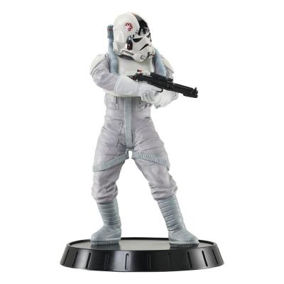 Star Wars: Episodio V - El Imperio contraataca Estatua Milestones 1/6 AT-AT Pilot 30 cm