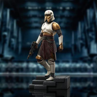 Star Wars: Ahsoka Estatua Premier Collection 1/7 Captain Enoch 28 cm
