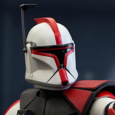 Star Wars: The Clone Wars Estatua Premier Collection 1/7 Captain Fordo 28 cm