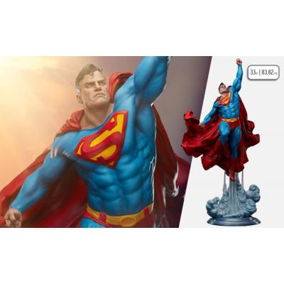 DC Comics Estatua Premium Format Superman 84 cm