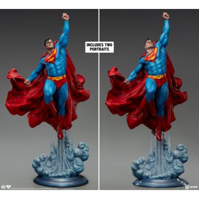 DC Comics Estatua Premium Format Superman 84 cm