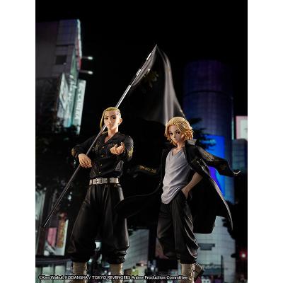 Tokyo Revengers Set de Estatua y Anillo PVC 1/8 Ken Ryuguji 30 cm - talla de anillo 13
