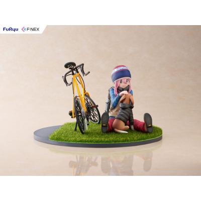 Laid Back Camp F:NEX estatua PVC 1/7 Nadeshiko Kagamihara 13 cm