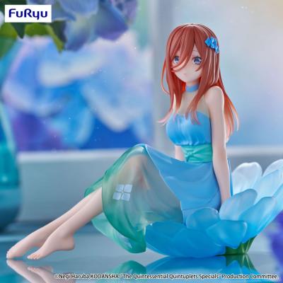 The Quintessential Quintuplets Specials Estatua PVC Bloo-me! Nakano Miku 11 cm