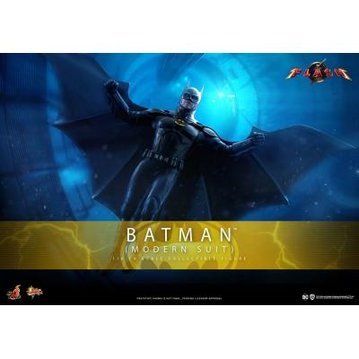 The Flash Figura Movie Masterpiece 1/6 Batman (Modern Suit) 30 cm