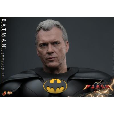 The Flash Figura Movie Masterpiece 1/6 Batman (Modern Suit) 30 cm