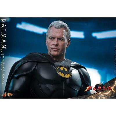 The Flash Figura Movie Masterpiece 1/6 Batman (Modern Suit) 30 cm