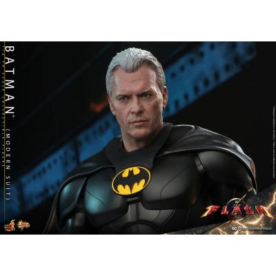 The Flash Figura Movie Masterpiece 1/6 Batman (Modern Suit) 30 cm