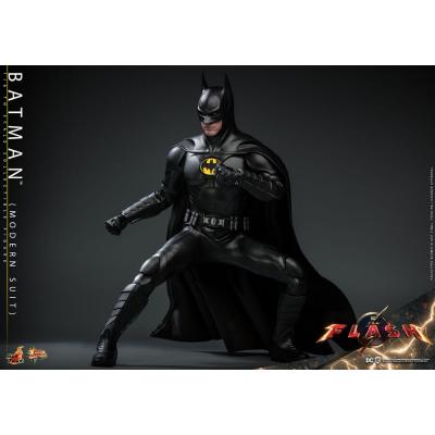 The Flash Figura Movie Masterpiece 1/6 Batman (Modern Suit) 30 cm
