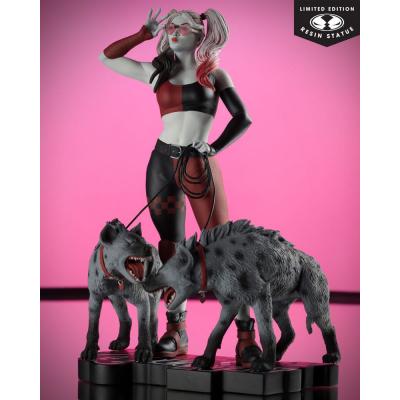 DC Direct Estatua 1/10 Harley Quinn: Red, White & Black Harley Quinn by Jenny Frison 19 cm