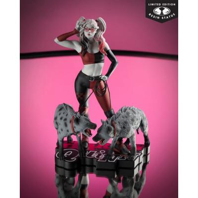 DC Direct Estatua 1/10 Harley Quinn: Red, White & Black Harley Quinn by Jenny Frison 19 cm