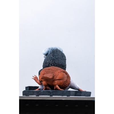 Animales fantásticos Estatua tamaño real Niffler 2 22 cm