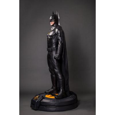 The Flash Estatua tamaño real Batman Keaton 2 211 cm