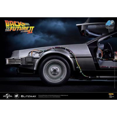 Regreso al Futuro II Vehículo 1/6 Time Machine 74 cm