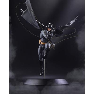 DC Direct Estatua a DC Designer Series Batman (by Dan Mora) 40 cm