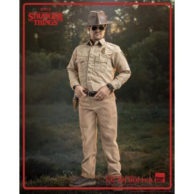 Stranger Things Figura 1/6 Jim Hopper (Season 1) 32 cm