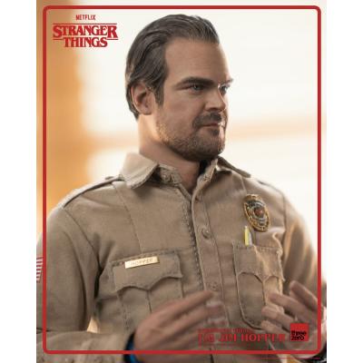 Stranger Things Figura 1/6 Jim Hopper (Season 1) 32 cm