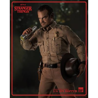 Stranger Things Figura 1/6 Jim Hopper (Season 1) 32 cm