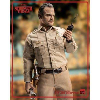 Stranger Things Figura 1/6 Jim Hopper (Season 1) 32 cm
