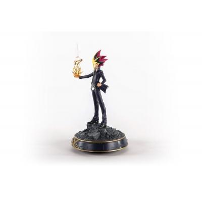 Yu-Gi-Oh! Estatua Yami Yugi 31 cm