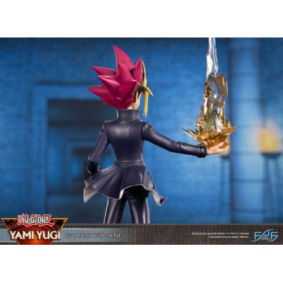 Yu-Gi-Oh! Estatua Yami Yugi 31 cm