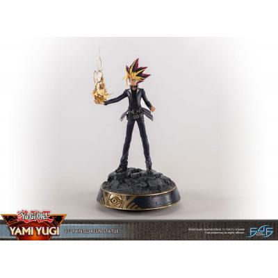 Yu-Gi-Oh! Estatua Yami Yugi 31 cm