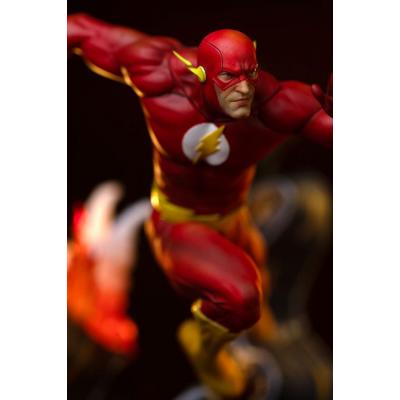 DC Comics Estatua 1/10 Art Scale Flash 25 cm