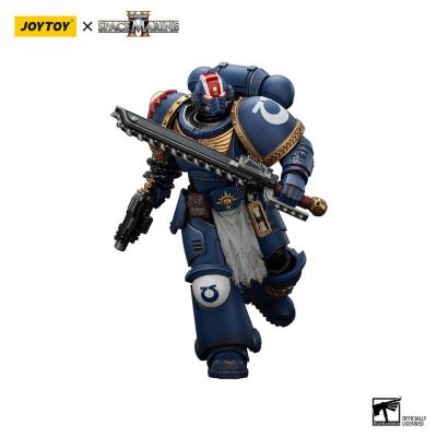 Warhammer 40,000: Space Marine 2 Figura Ultramarines Lieutenant Titus Collectors Edition 13 cm
