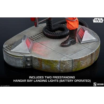 Star Wars Estatua Premium Format Luke Skywalker & X-Wing: Red Five, Standing By 76 cm