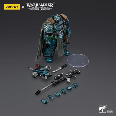 Warhammer The Horus Heresy Figura Alpha Legion Exodus The One who is Many With Sniper Rifle And Power Dagger 20 cm