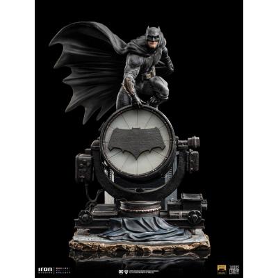 Zack Snyder's Justice League Estatua 1/10 Deluxe Art Scale Batman on Batsignal 28 cm