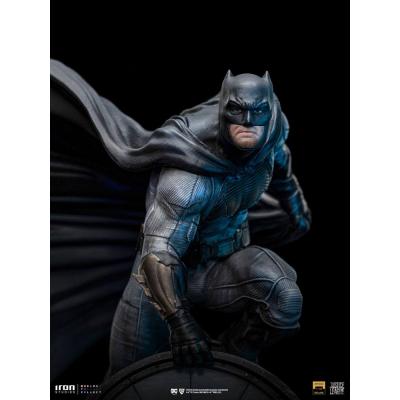 Zack Snyder's Justice League Estatua 1/10 Deluxe Art Scale Batman on Batsignal 28 cm
