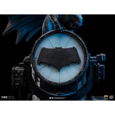 Zack Snyder's Justice League Estatua 1/10 Deluxe Art Scale Batman on Batsignal 28 cm