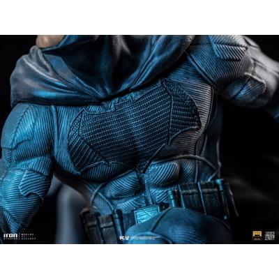 Zack Snyder's Justice League Estatua 1/10 Deluxe Art Scale Batman on Batsignal 28 cm