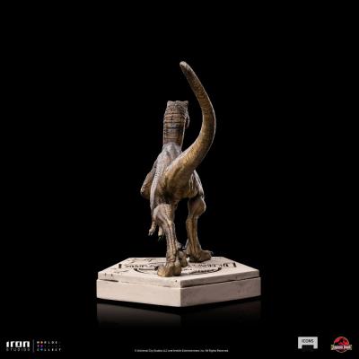 Jurassic World Icons Estatua Velociraptor B 9 cm