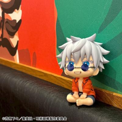 Jujutsu Kaisen Estatua PVC Look Up Satoru Gojo Okinawa Ver. 11 cm
